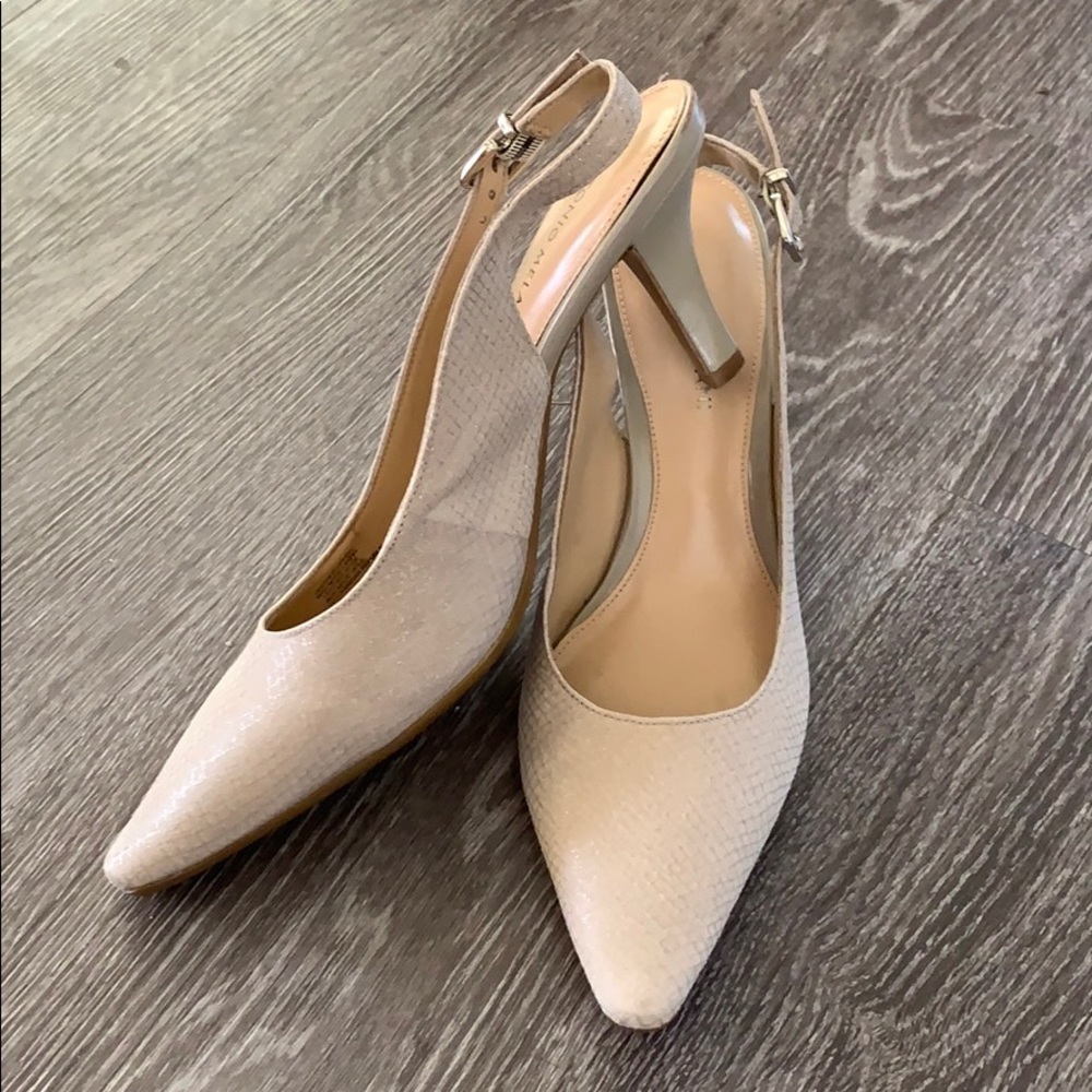 Antonio Melani Nude Pump9.5M Barely Worn